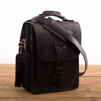 Elegancka skórzana teczka, torba raportówka BarellyBags model Kansas 2w1